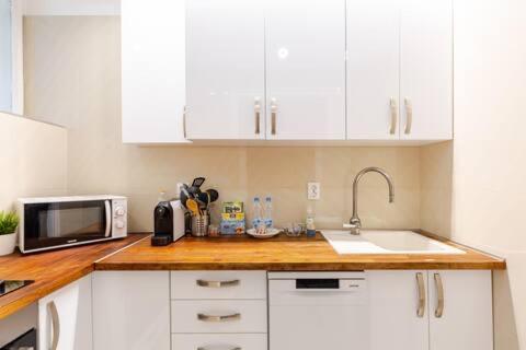 Vibrant Center Apartment Budapest Ngoại thất bức ảnh