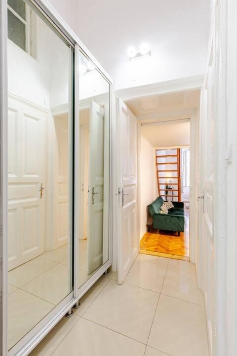 Vibrant Center Apartment Budapest Ngoại thất bức ảnh